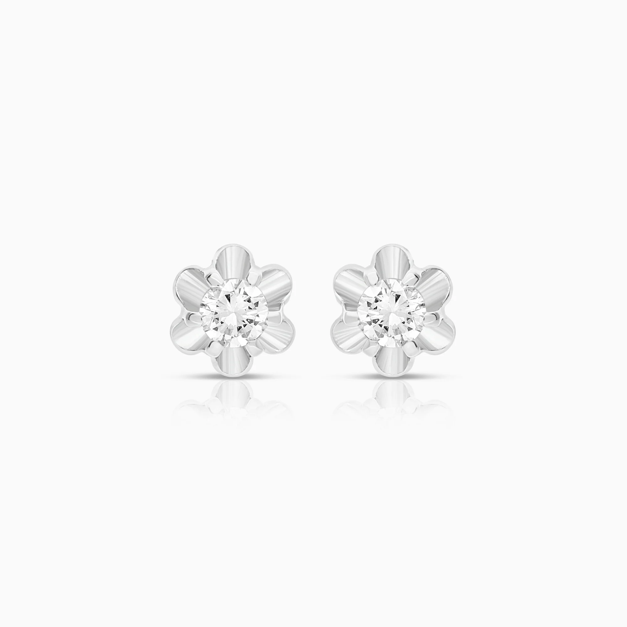 Solitaire earrings 0.18ct 18K white gold