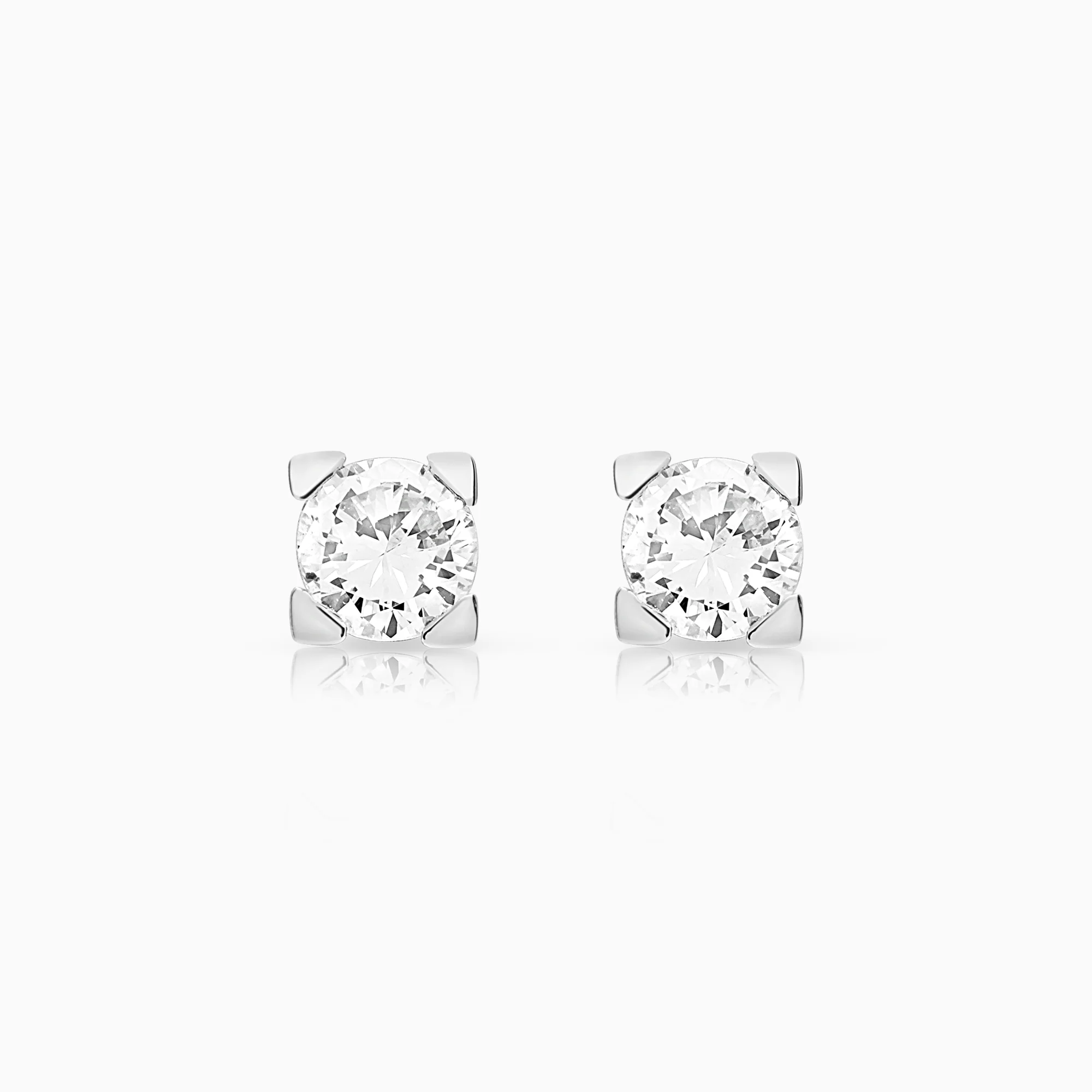 Solitaire earrings 0.20ct 18K white gold