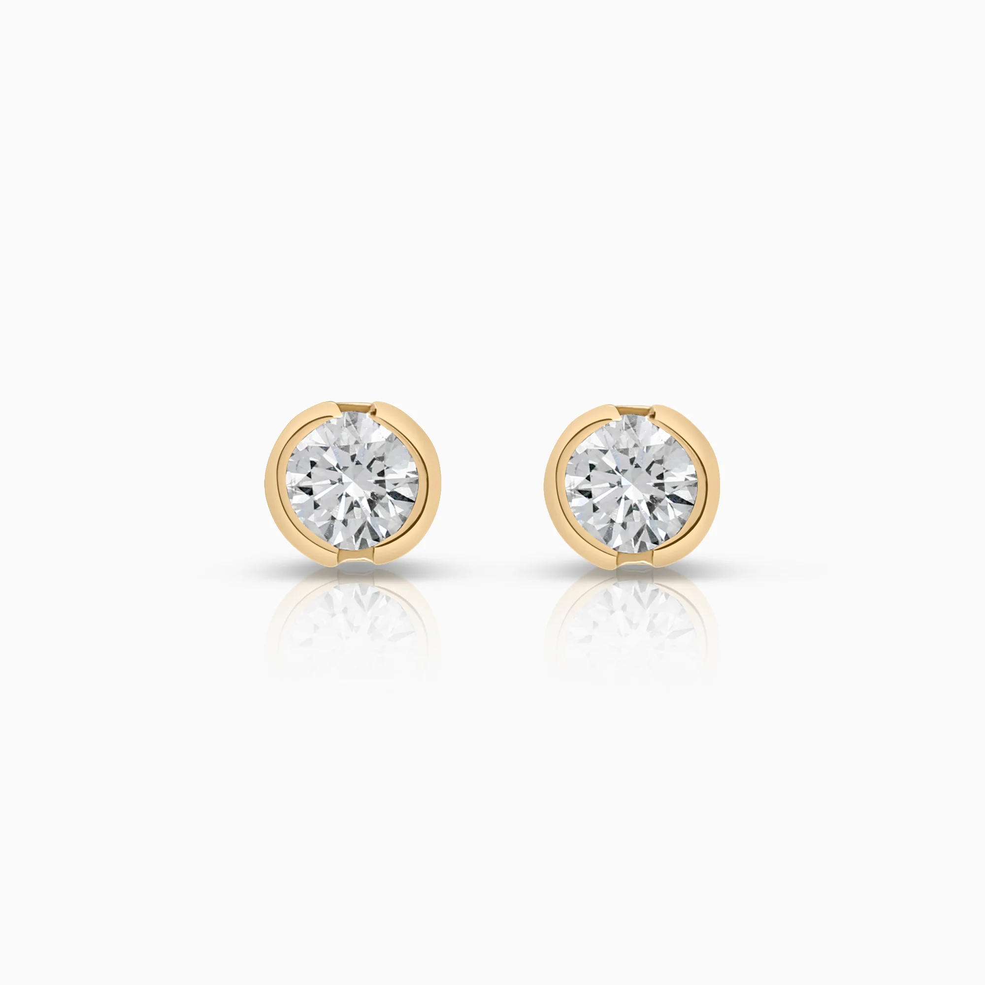 Solitaire earrings 0.24ct 18K gold