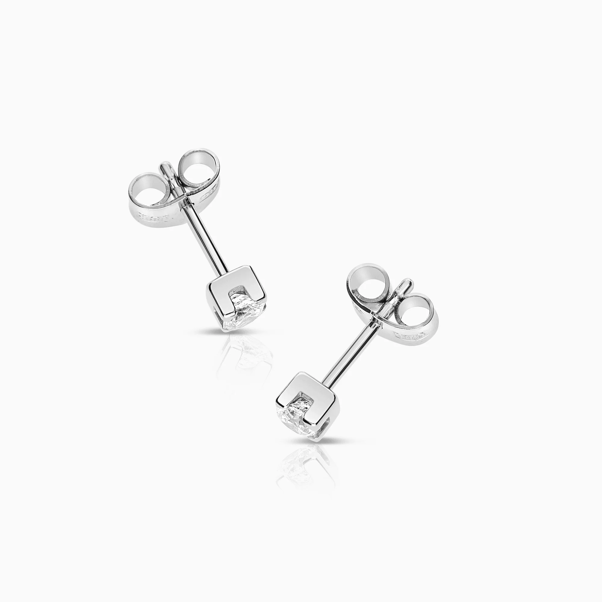 Solitaire diamond earrings 0.32ct 18K white gold - Image 2