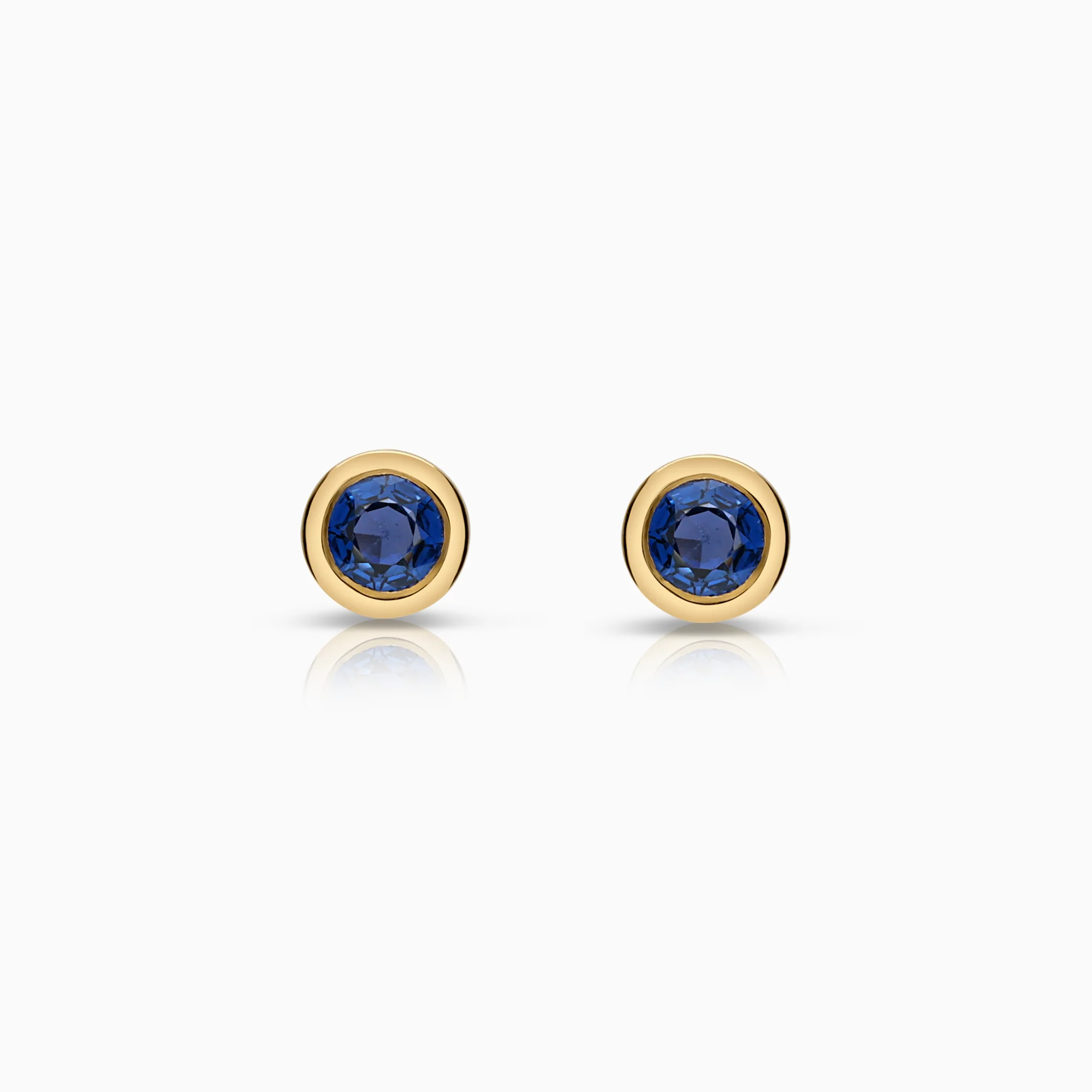 Sapphire solitaire earrings 0.24ct 18K gold