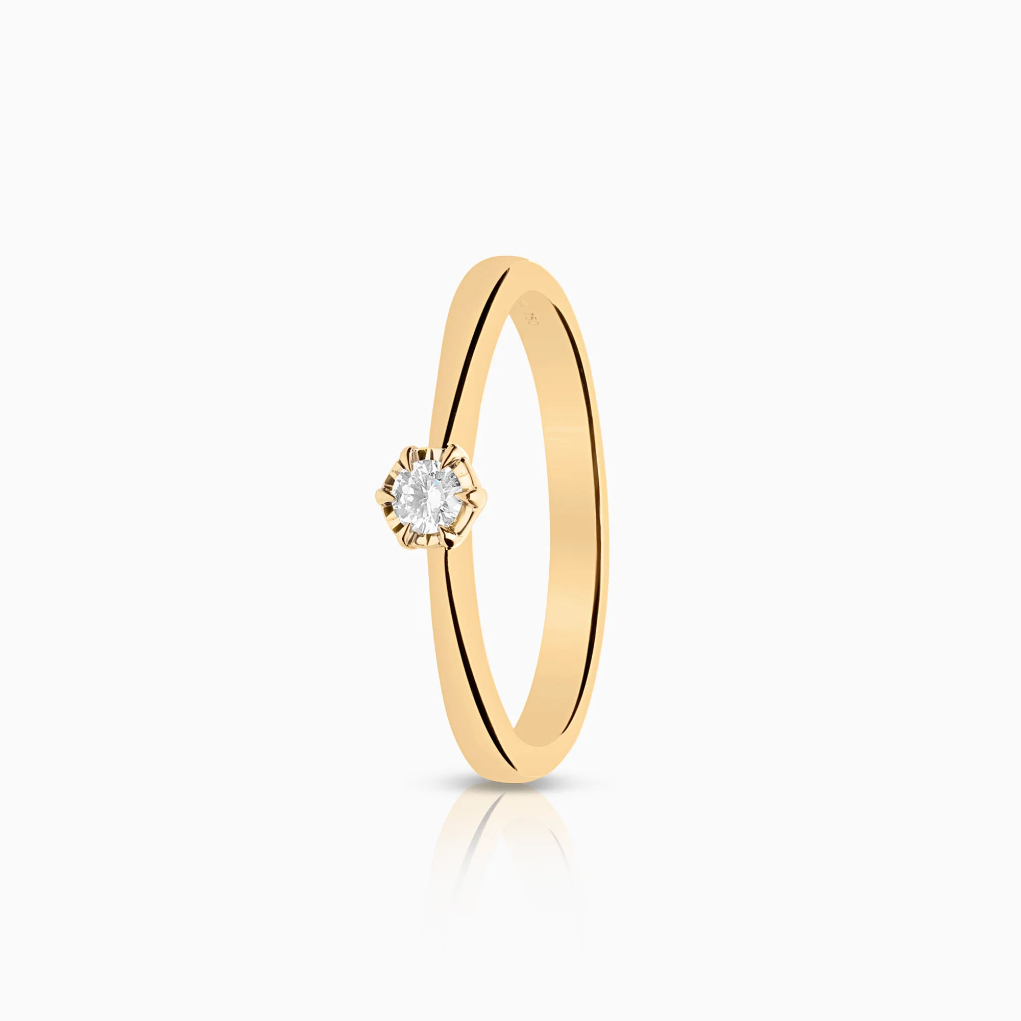 Solitaire ring 0.07ct 18K gold