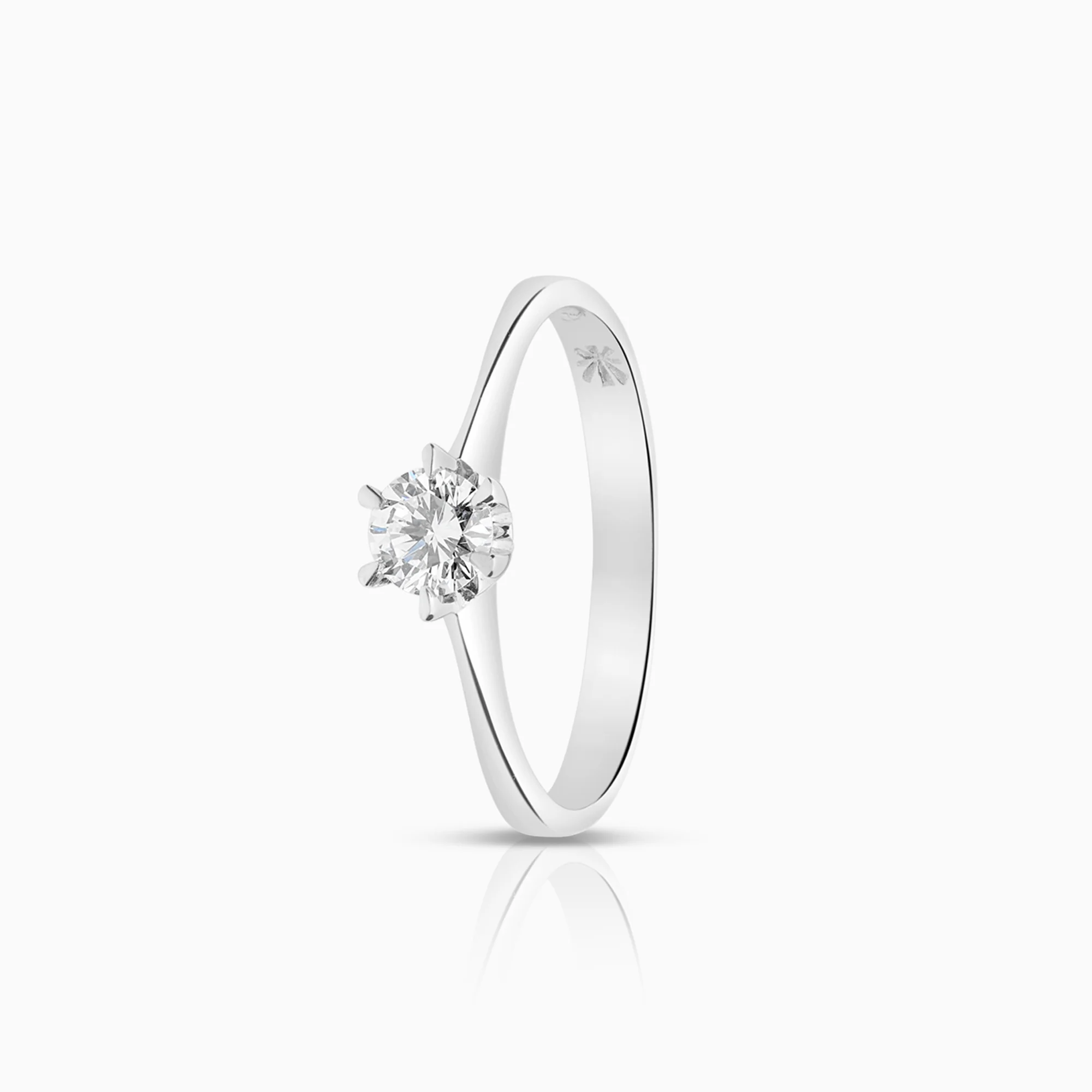 Solitaire ring 0.29ct 18K white gold