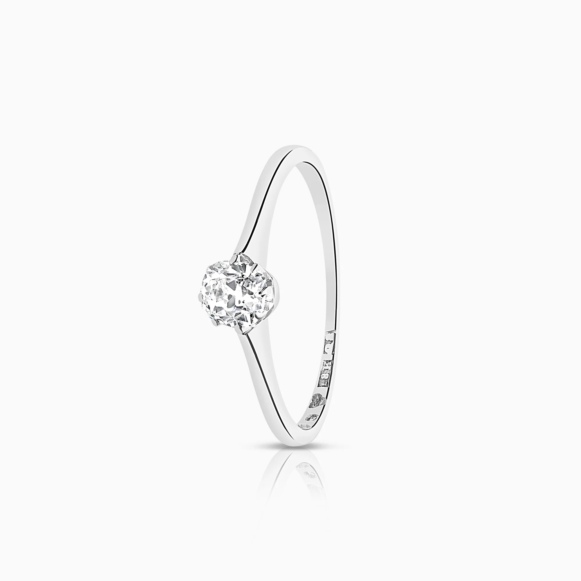 Solitaire ring 0.40ct 18K white gold