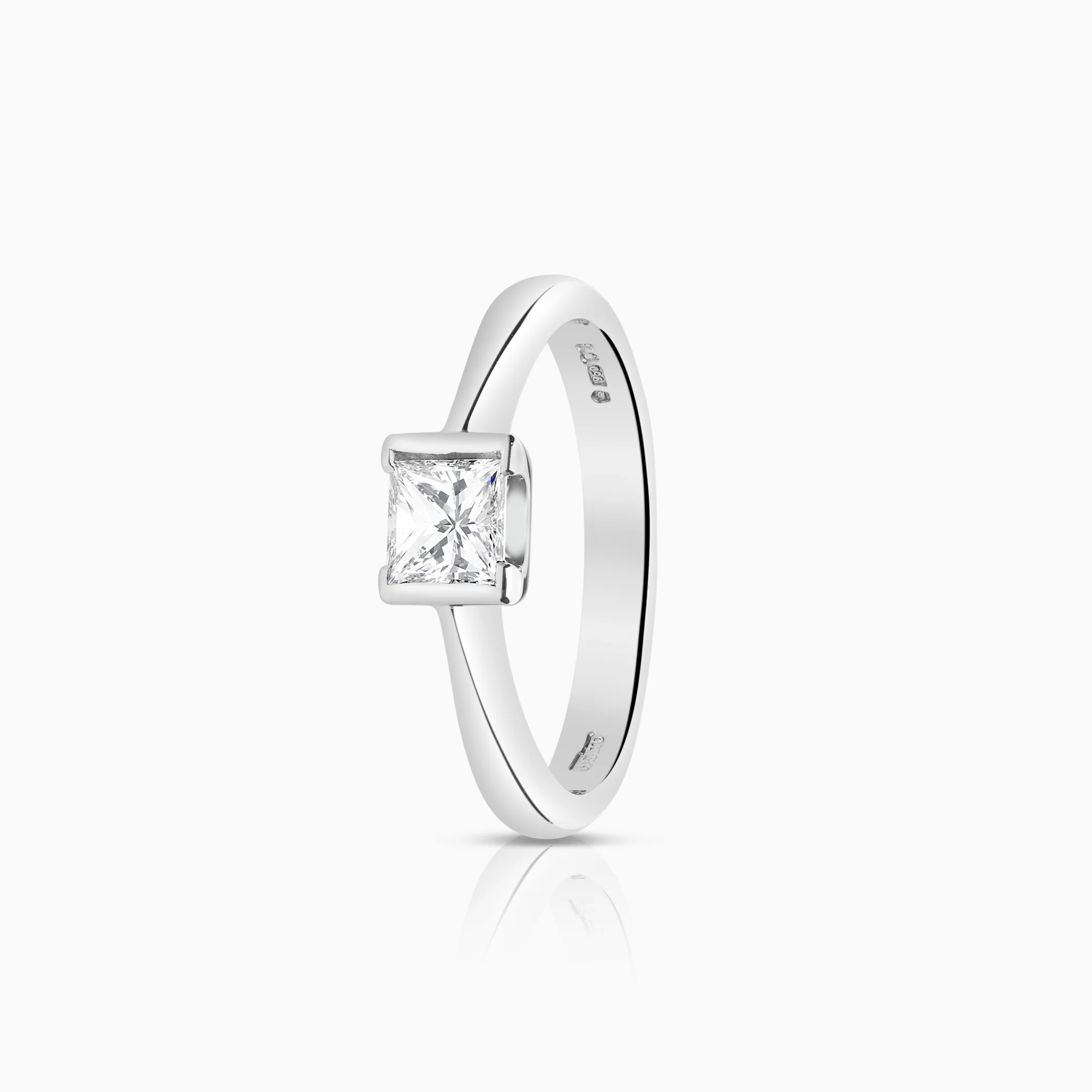Solitaire ring 0.40ct 950 platinum