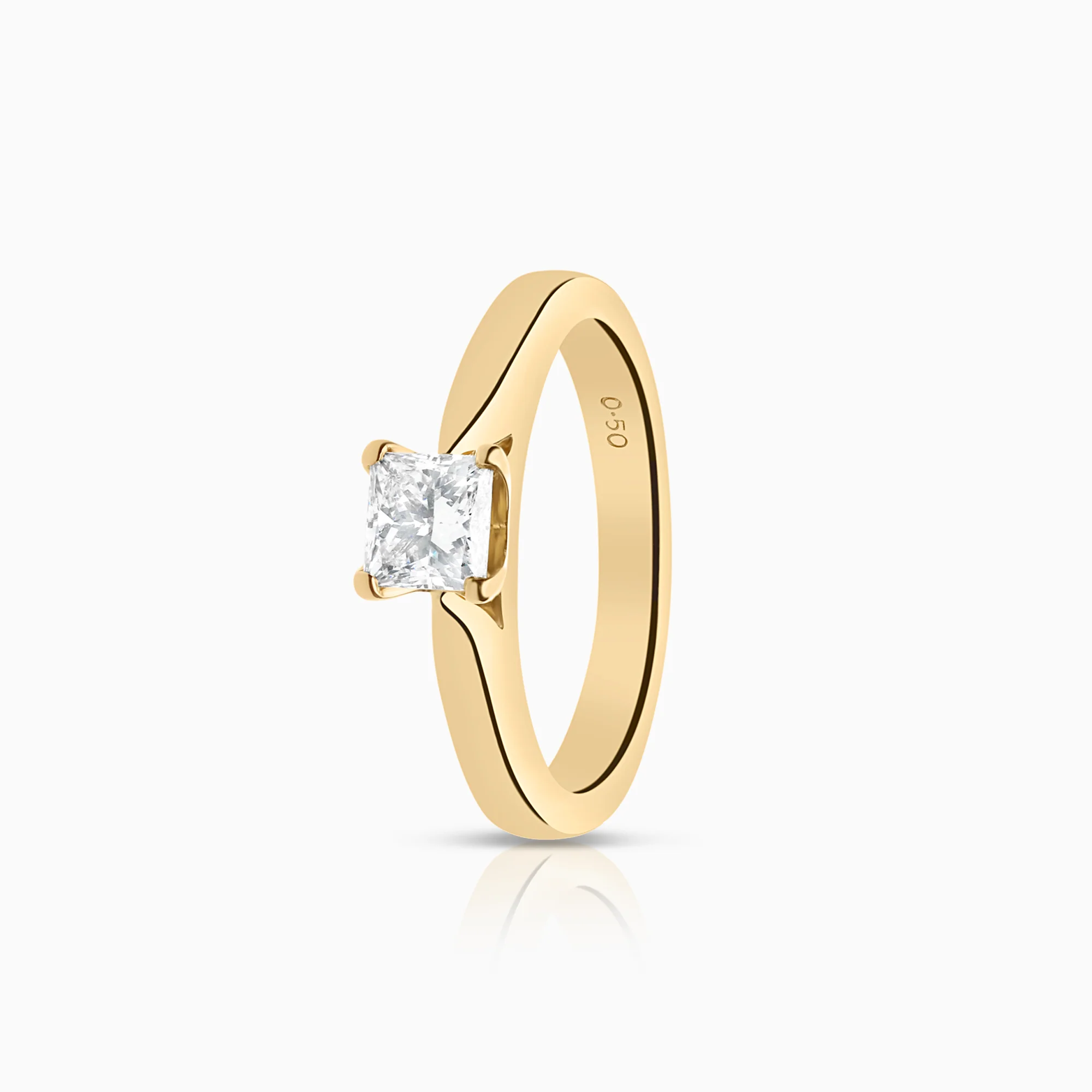 Solitaire ring 0.50ct 18K gold