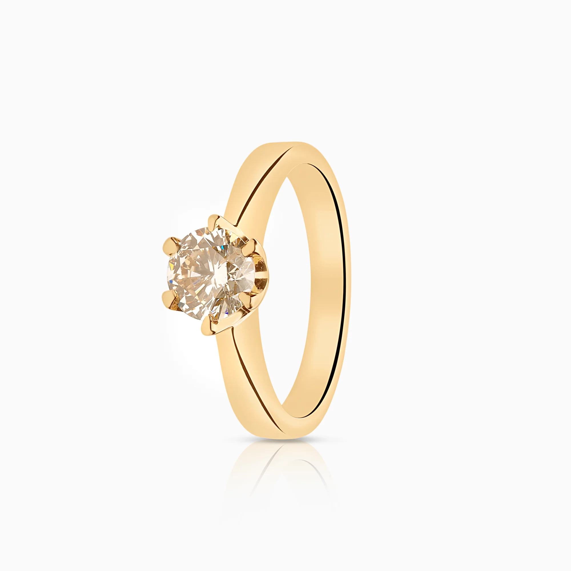 Solitaire ring 0.66ct 18K gold