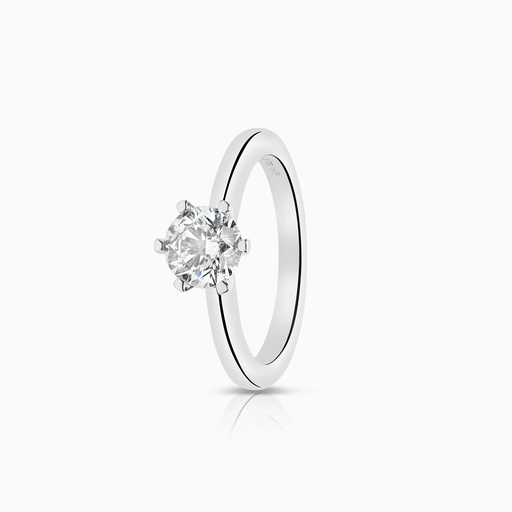 Solitaire ring 0.75ct 18K white gold