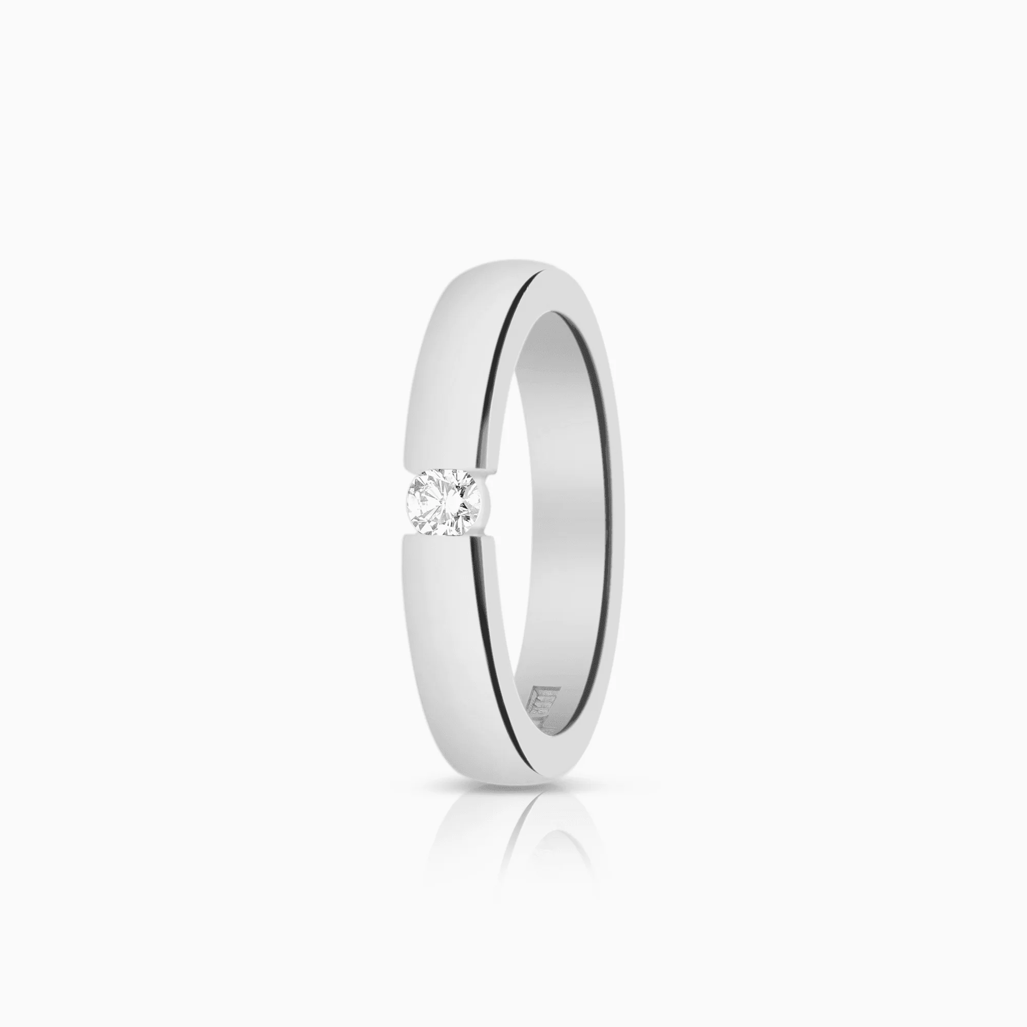 Solitaire ring 0.12ct 18K white gold