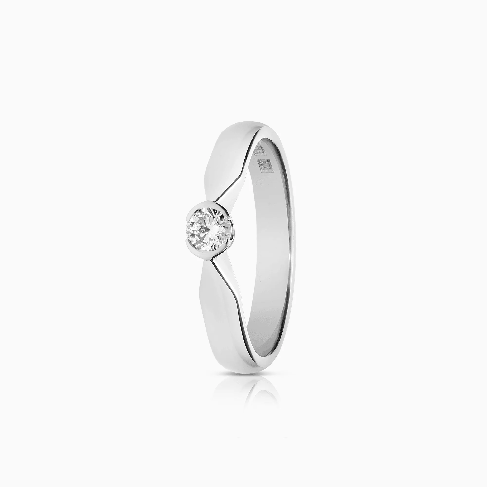 Solitaire ring 0.15ct 18K white gold