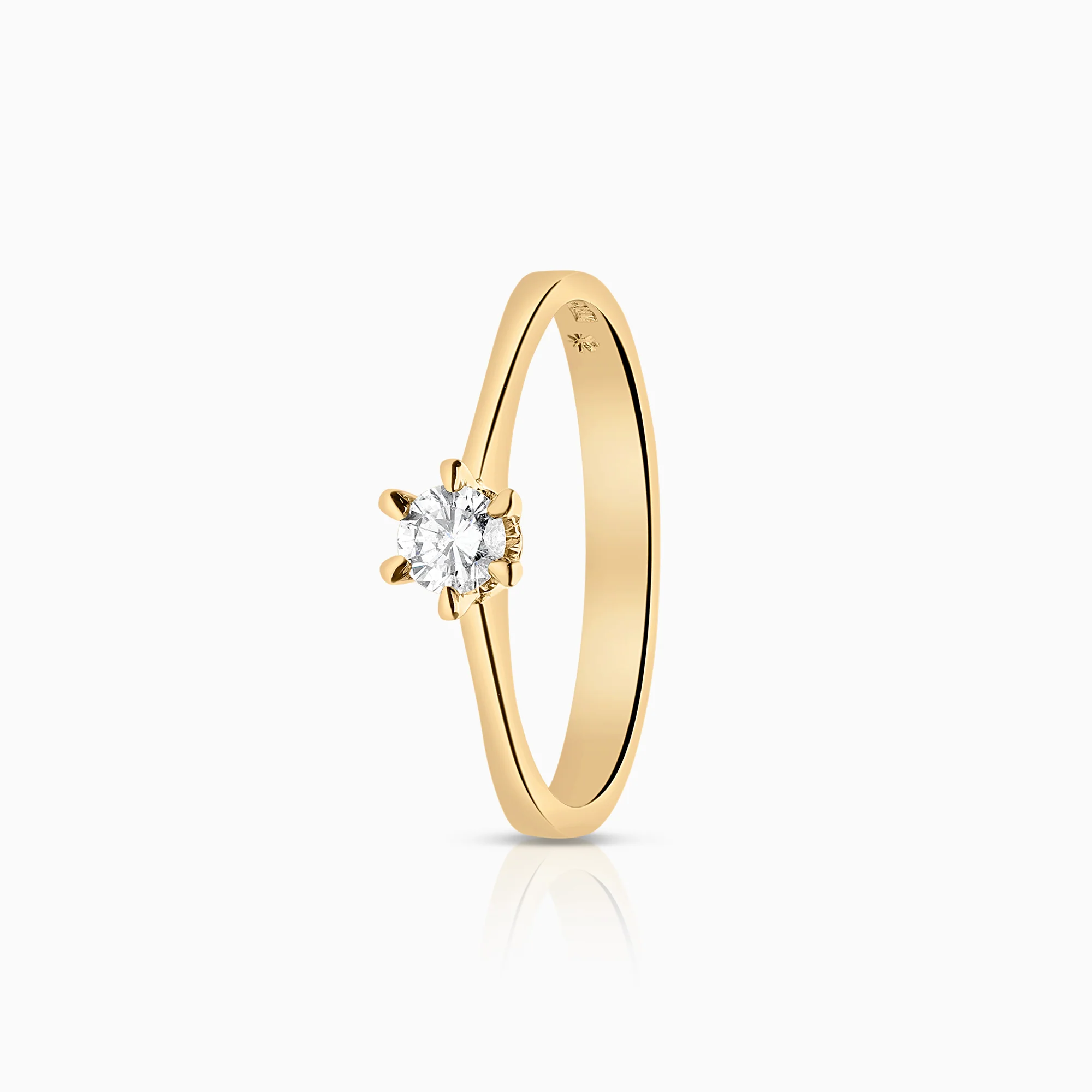 Solitaire ring 0.18ct 18K gold