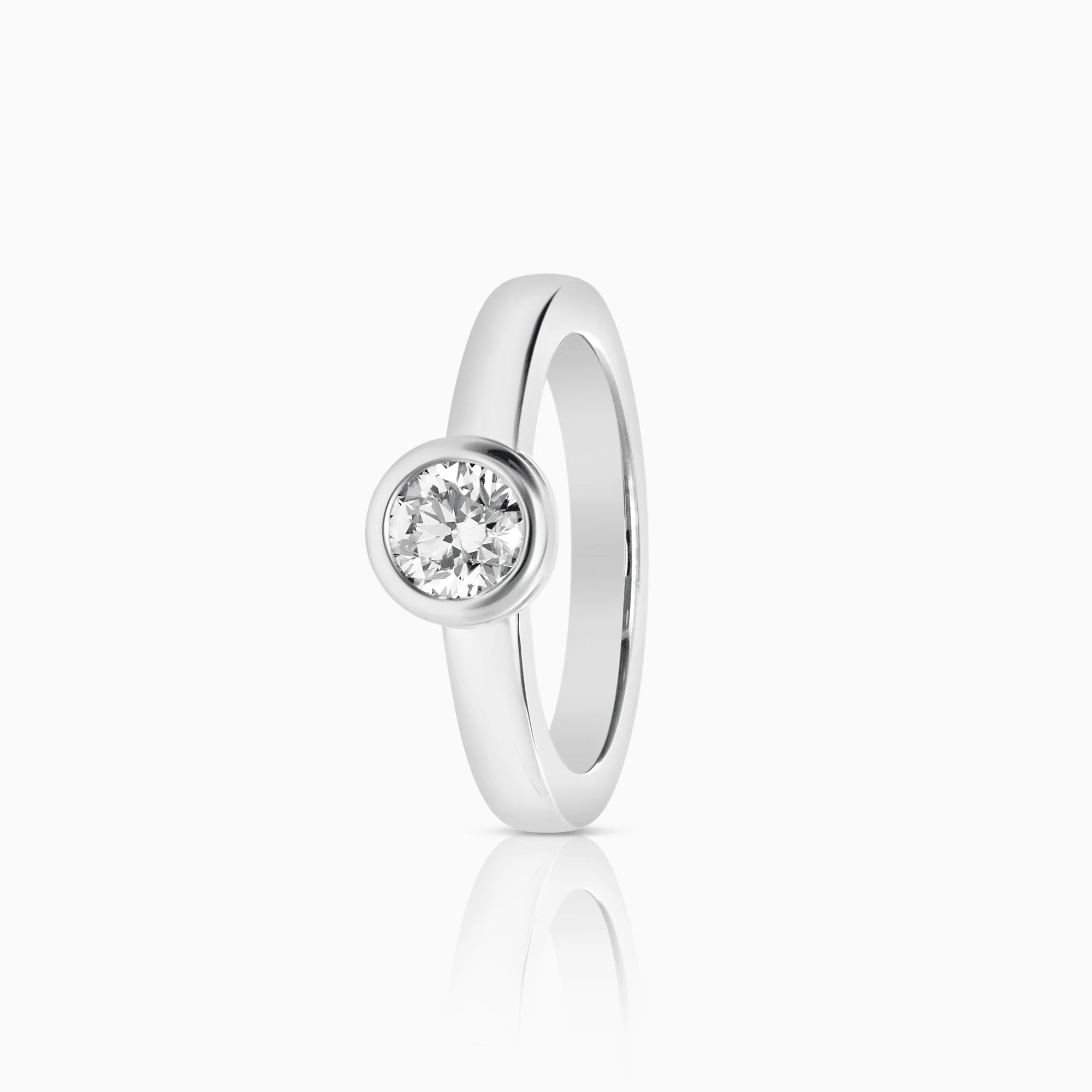 Solitaire ring 0.50ct 18K white gold