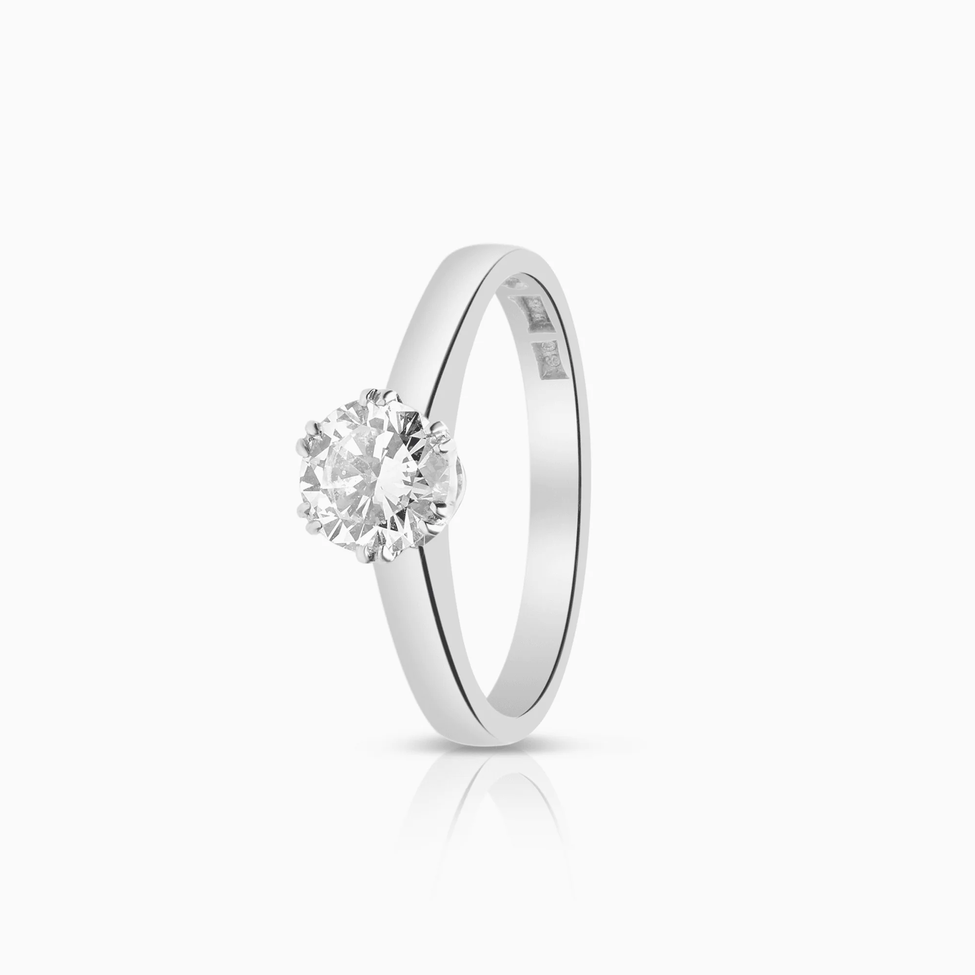Solitaire ring 0.59ct 18K white gold