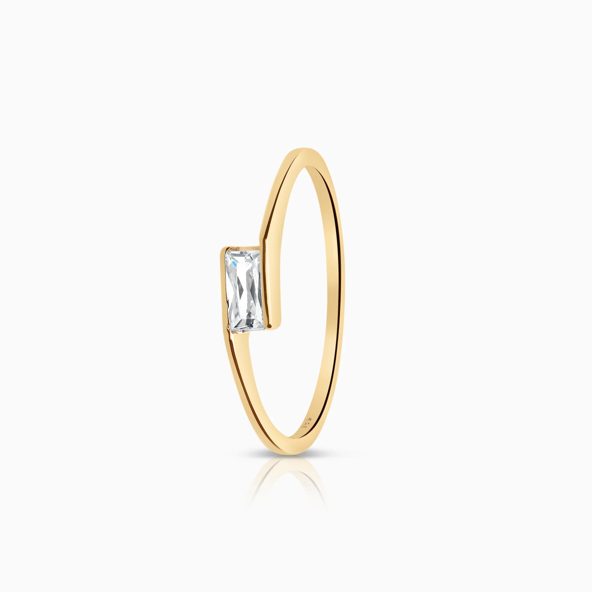 Solitaire ring 1.54g 18K gold