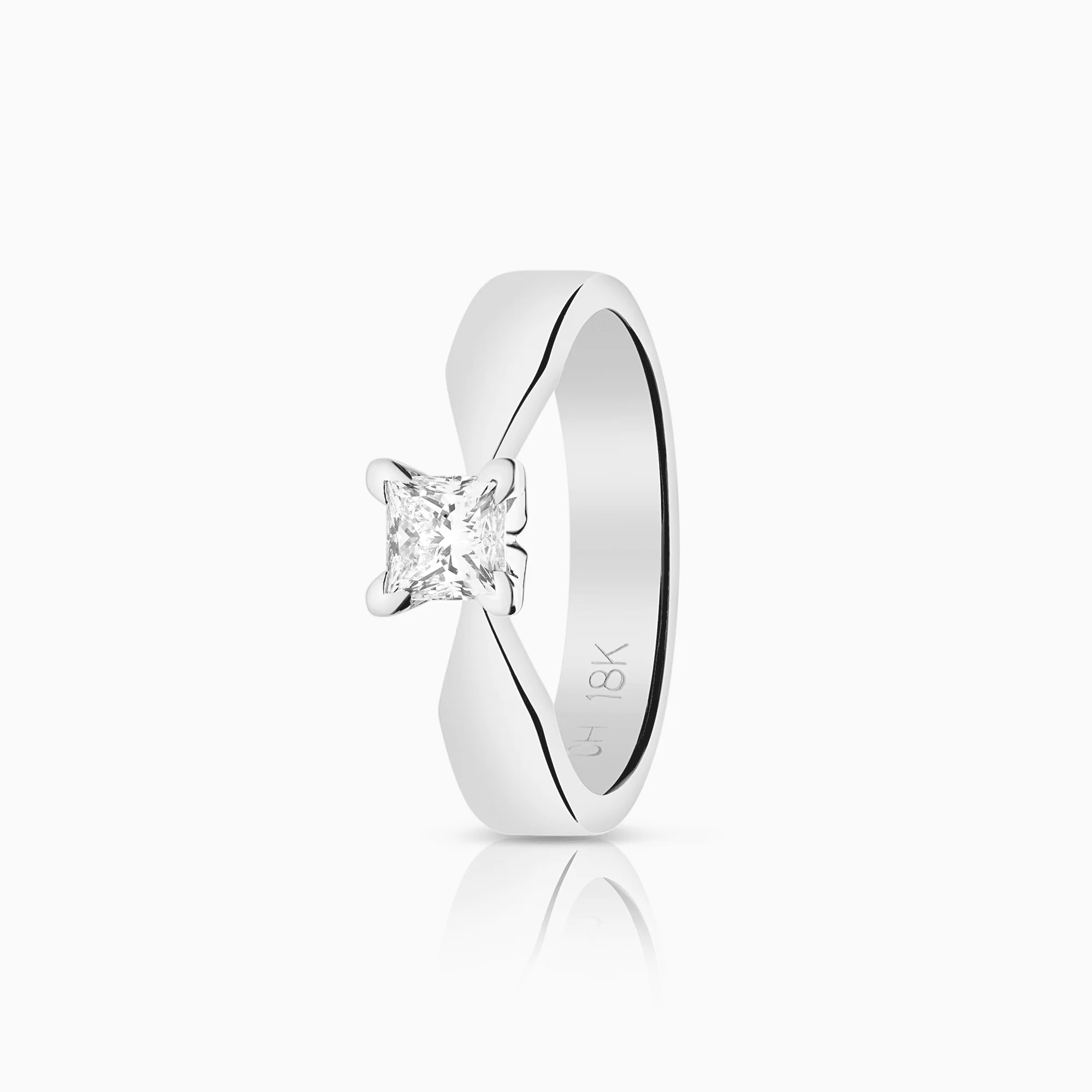 Solitaire ring princess 0.51ct 18K white gold GIA certificate