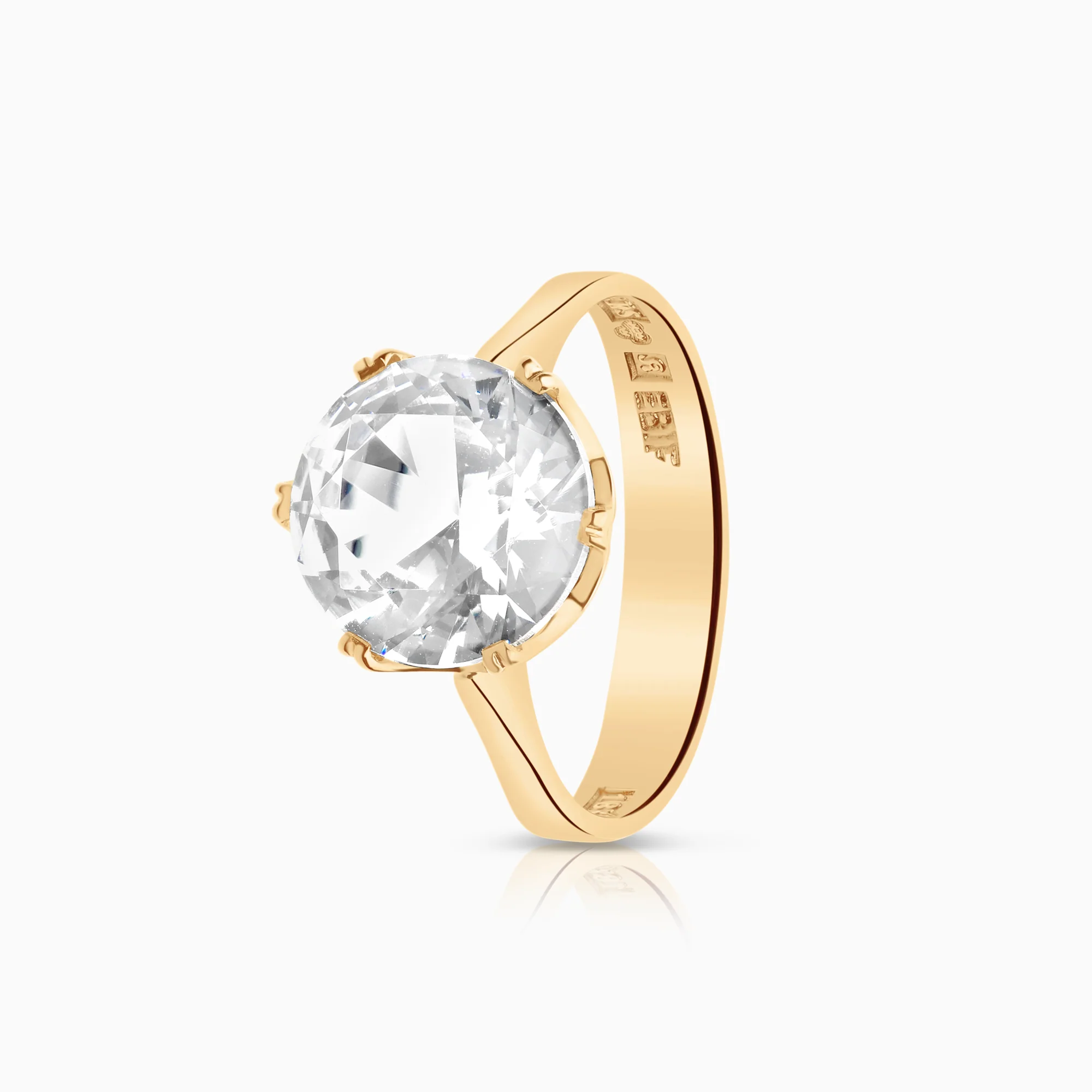 Solitaire ring synthetic spinel 3.66g 18K gold