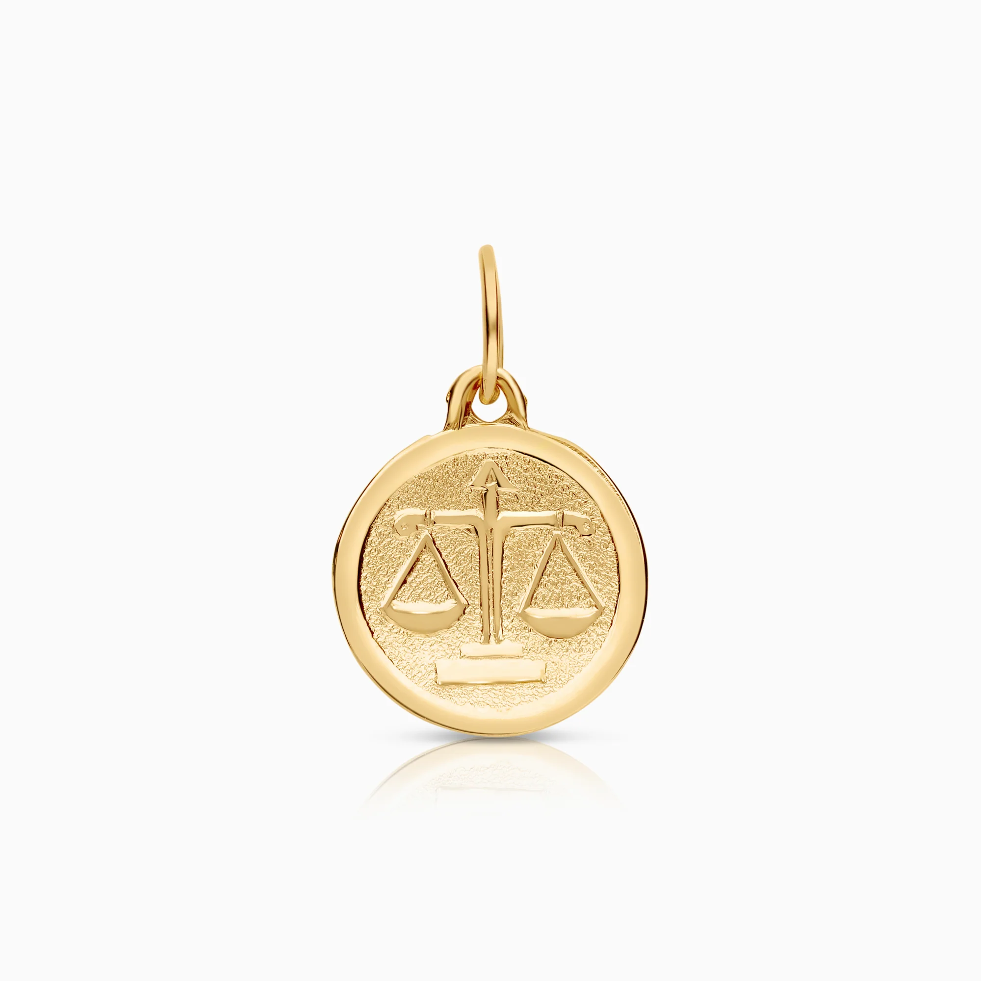 Pendant with zodiac sign 0.58g 18K gold
