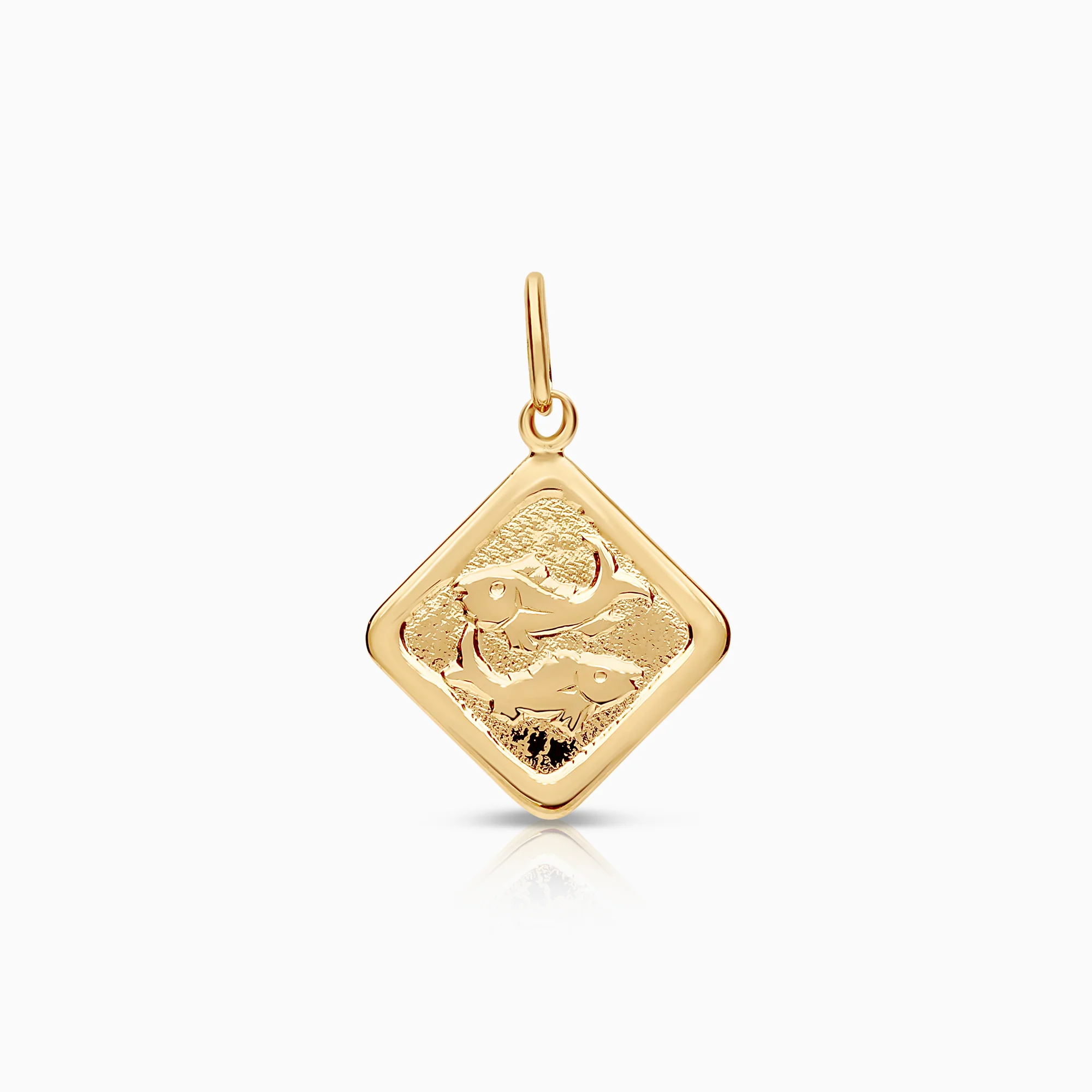 Pisces gold pendant 0.66g 18K gold