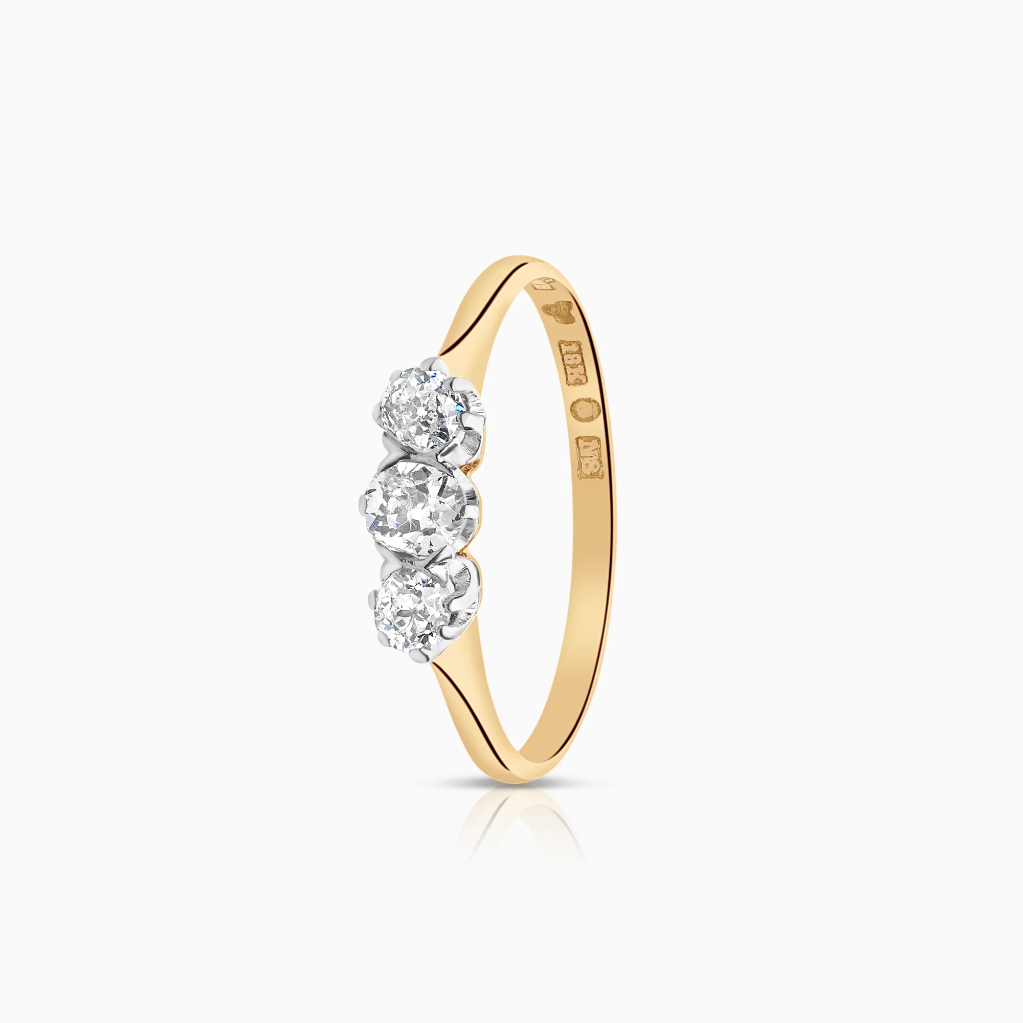 Three-stone ring 0.50ct 18K gold