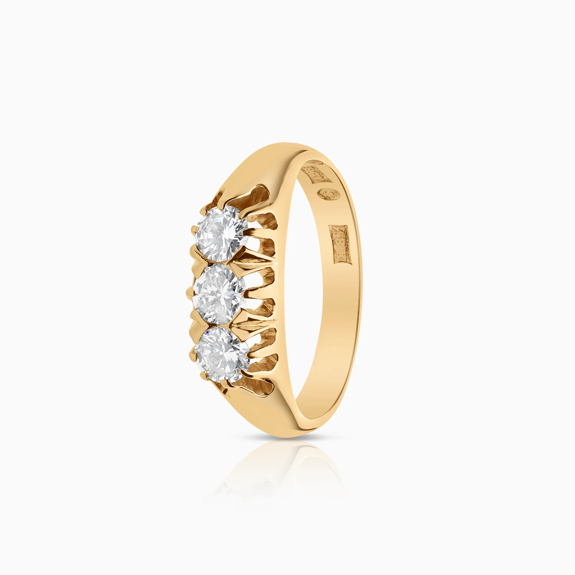 Three-stone ring 0.63ct 18K gold