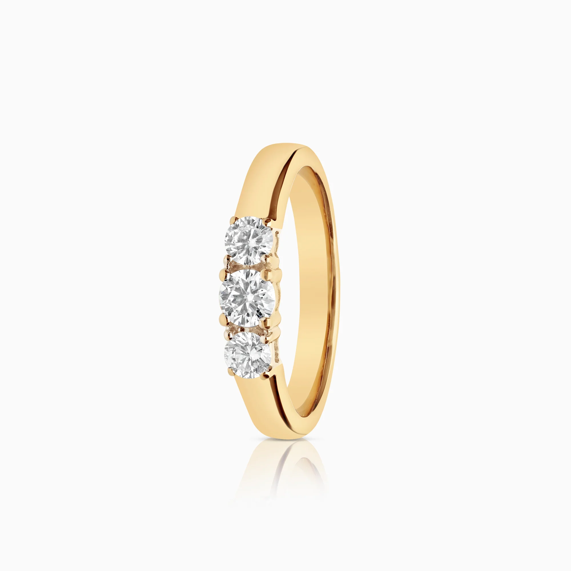 Three-stone ring 0.50ct 18K gold