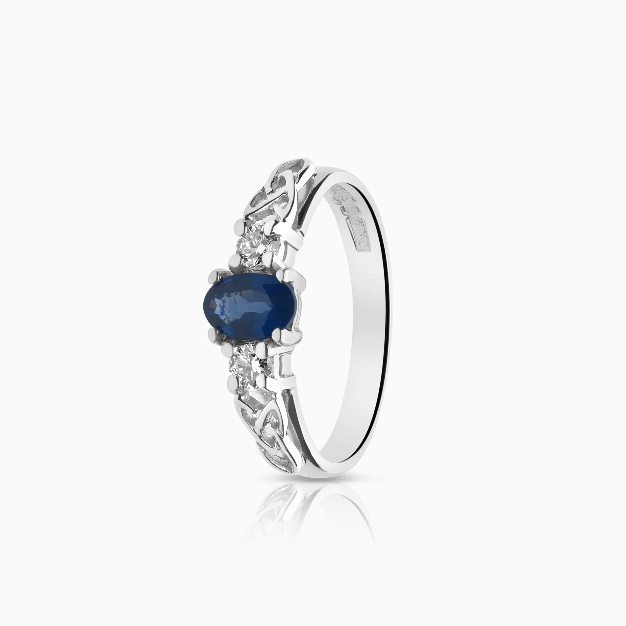 Three-stone ring sapphire and diamonds 0.16ct 14K white gold